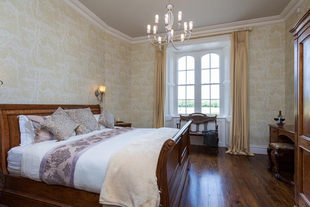 에니스코티 Wilton Castle 아파트 외부 사진